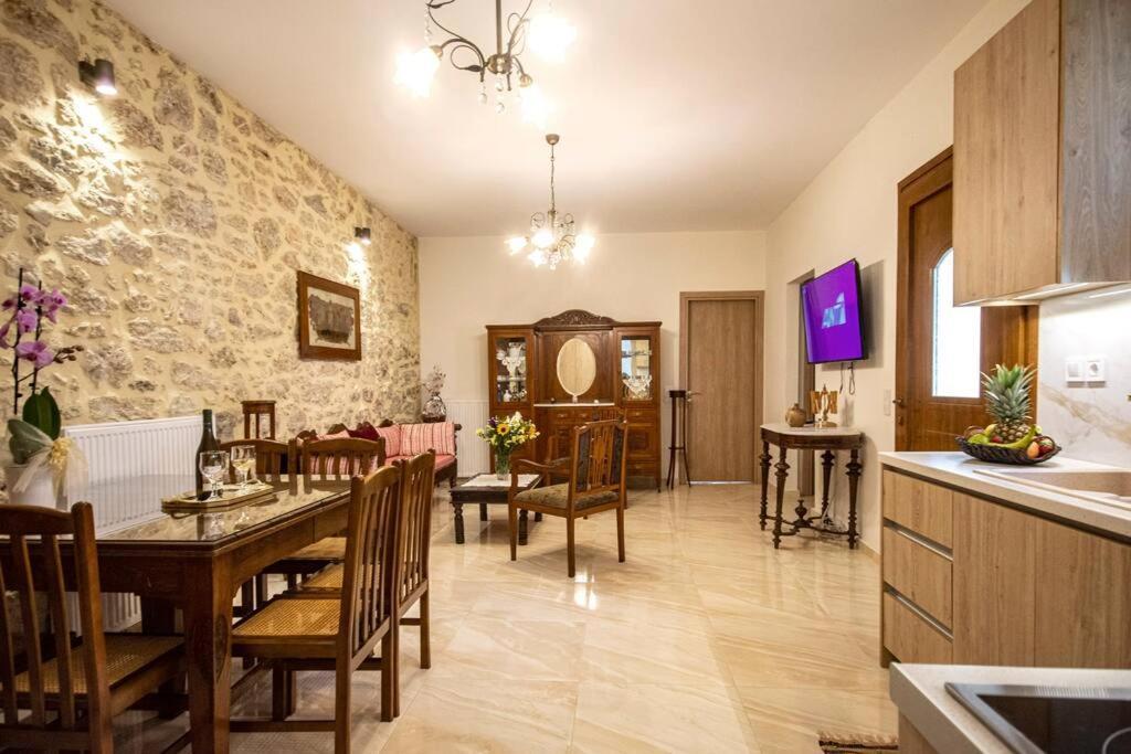 Kalomiris Thea Suite Archanes Esterno foto